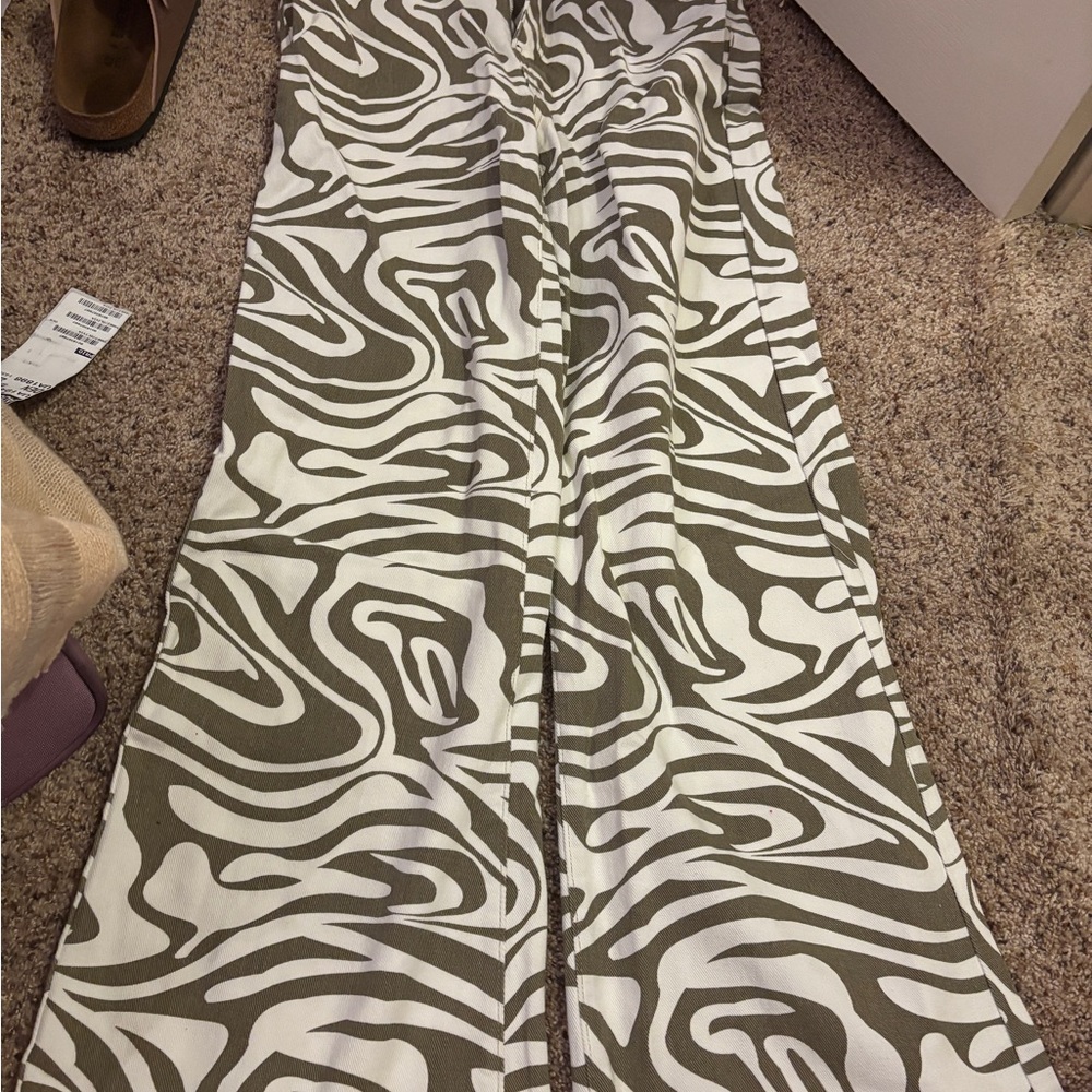 Zebra Print Wide-Leg Pants
